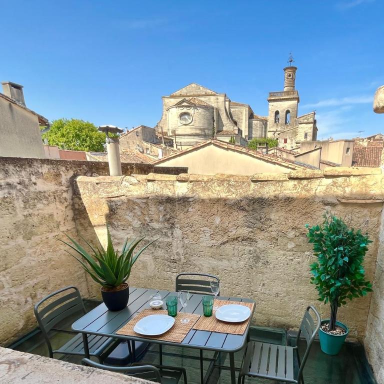 Maison de Roche - Uzès Centre historique La Fenestrelle - Appartement 2 Chambres - 1