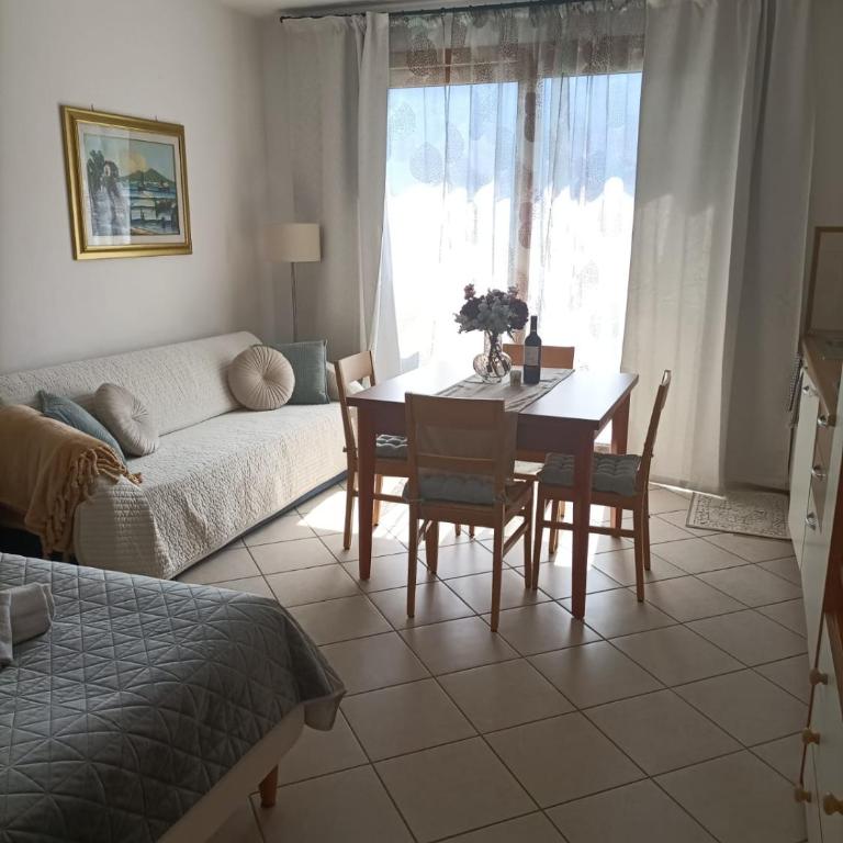 G&B Apartments - Monolocale con Balcone - 12