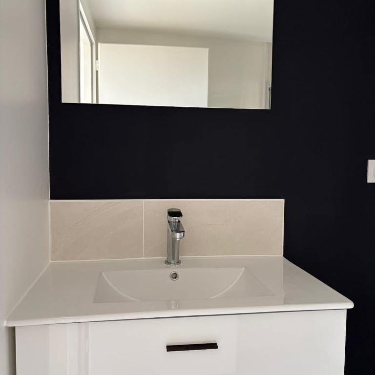 logement de vacances - One-Bedroom House - 5
