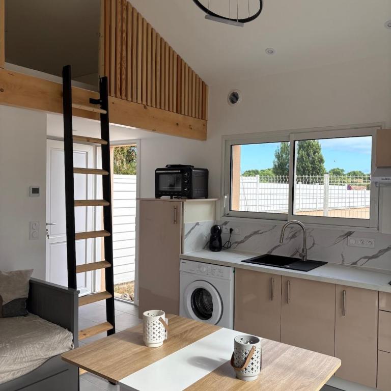 logement de vacances - One-Bedroom House - 1