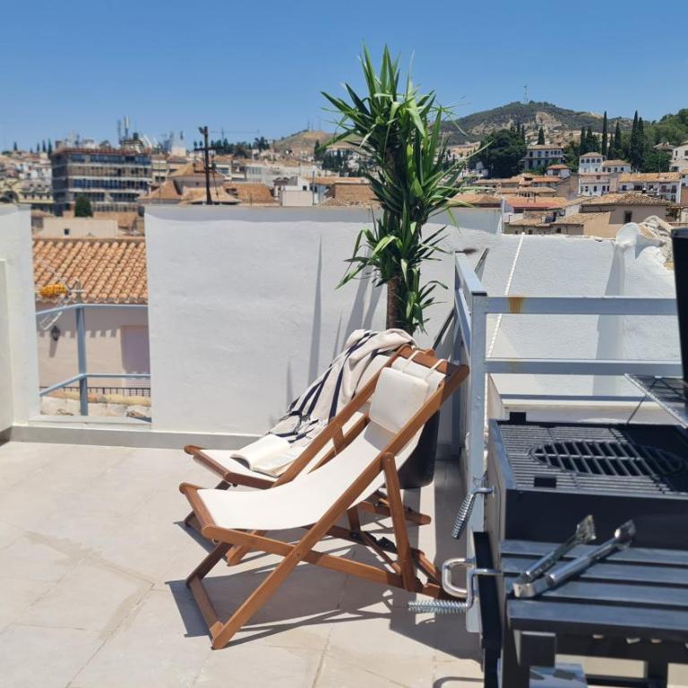 Navas 402 Ático & Pool Alhambra views - Three-Bedroom Apartment with View - 58