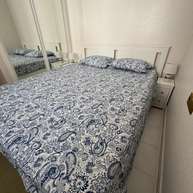 Penthouse met 2 slaapkamers bij het strand in Torrevieja - Two-Bedroom Apartment - 12