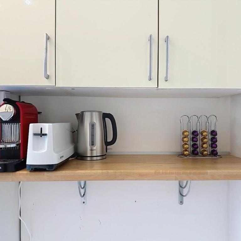 3P terrace, with air conditioning beach and center within walking distance - Two-Bedroom Apartment - 8