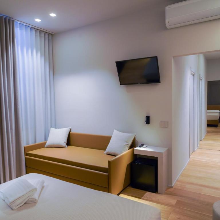 Virginia Madre Luxury Rooms - Boutique Guest House - Junior Suite Deluxe - 9
