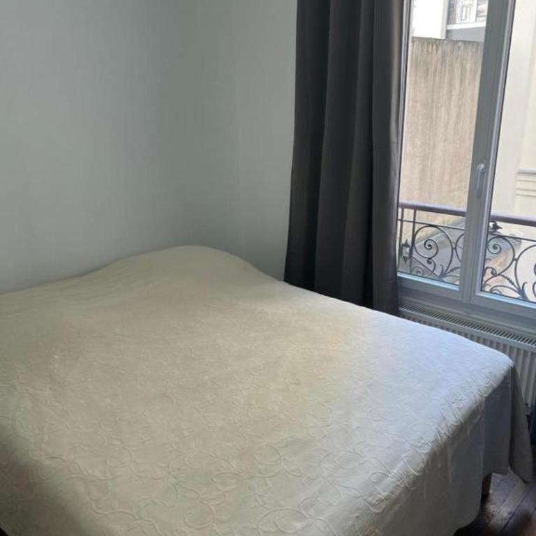 Appartement Ternes - Arc de Triomphe - Appartement 2 Chambres - 1