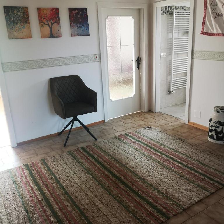 KUNTERBUNT am Wallersee - Two-Bedroom Apartment - 9