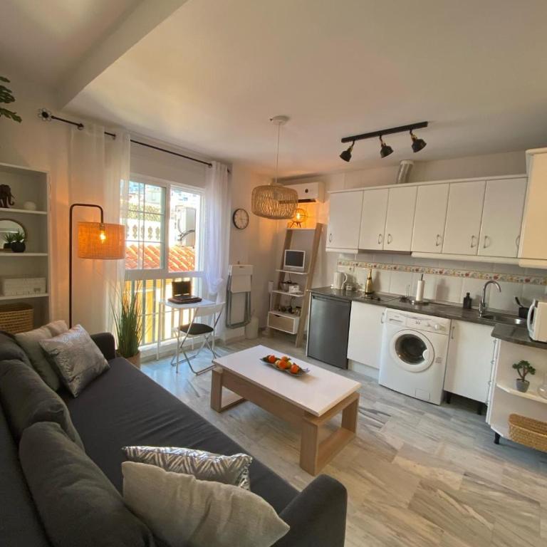 Village delight - One-Bedroom Apartment - 1