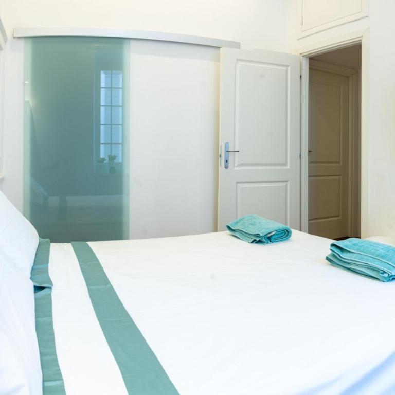 Cuore di piazza Verdi - Appartamento con 3 Camere da Letto - 3