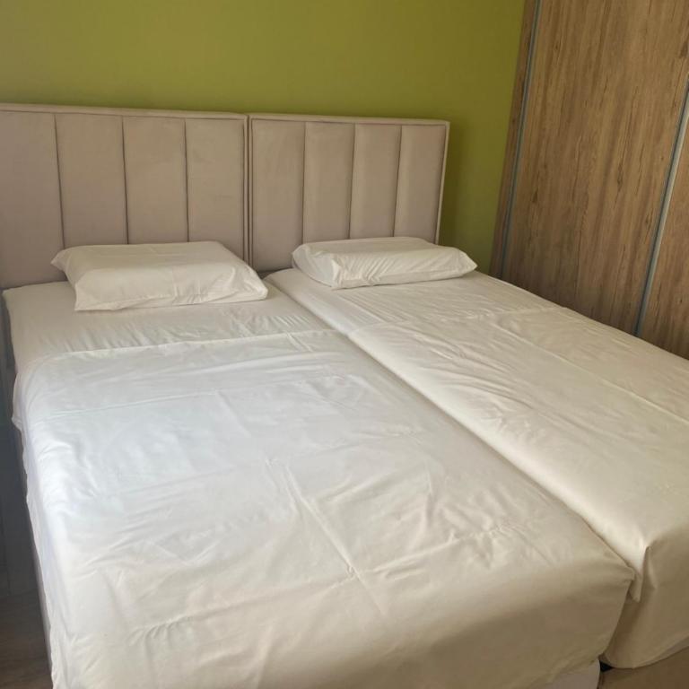 Apartmani Radmanovic - Two-Bedroom Apartment - 6