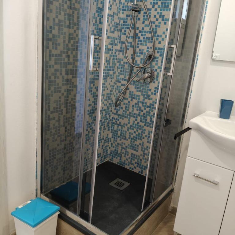Interno 4 - Appartamento con 2 Camere da Letto - 16