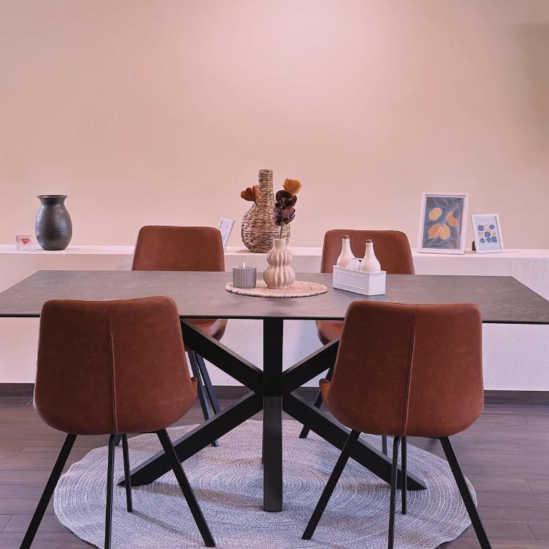 Layal Residence Exclusive 2 Floor House with Terrace - One-Bedroom House - 11