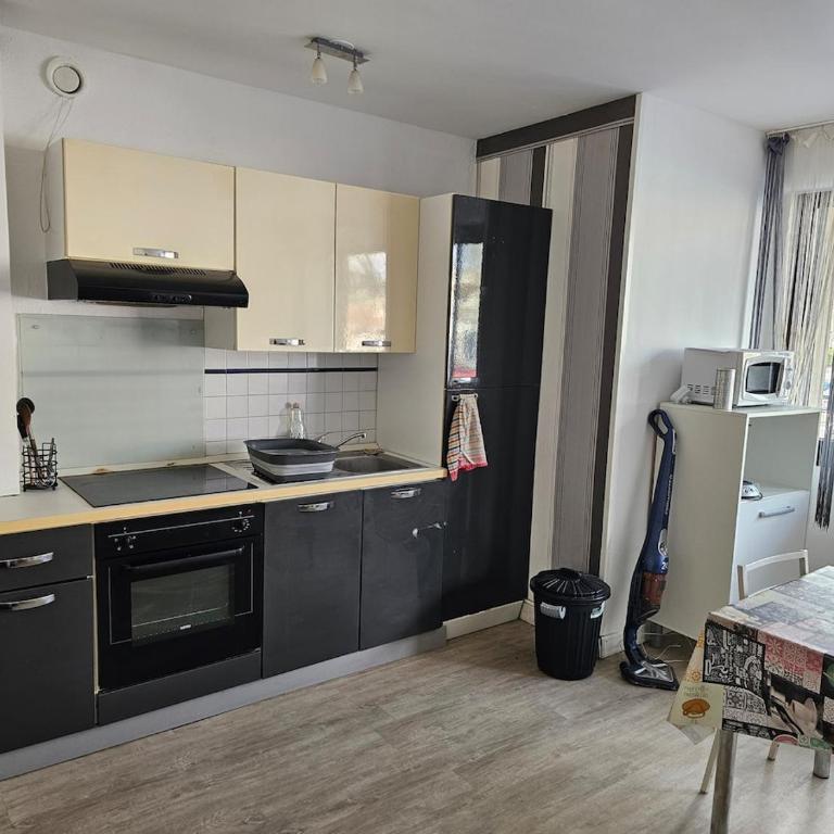 T3 meublé central à Cahors - Appartement 2 Chambres - 1