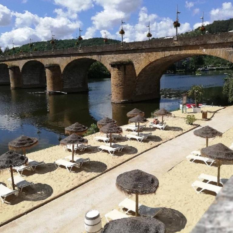 T3 meublé central à Cahors - Appartement 2 Chambres - 16