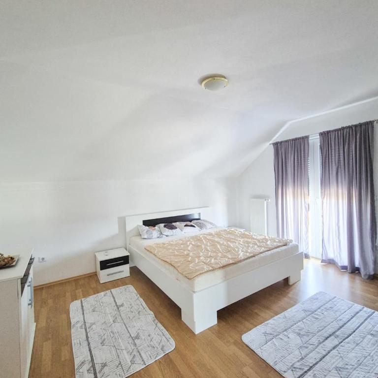 Wildlight - Three-Bedroom House - 17