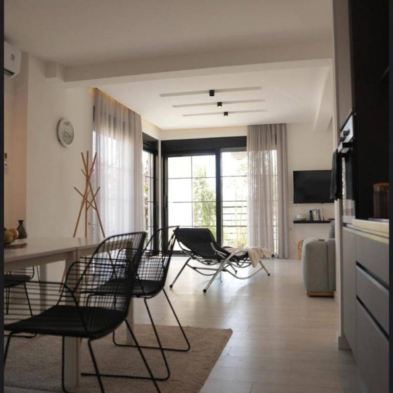 Carpe Diem 1 - Two-Bedroom Apartment - 80