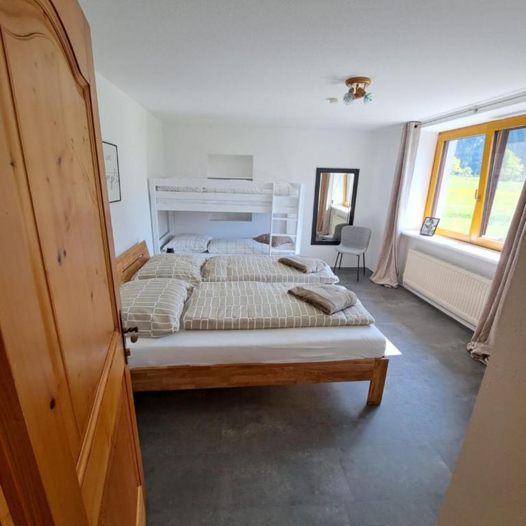 atHOME Appartements - Apartment mit 3 Schlafzimmern und Bergblick - 31