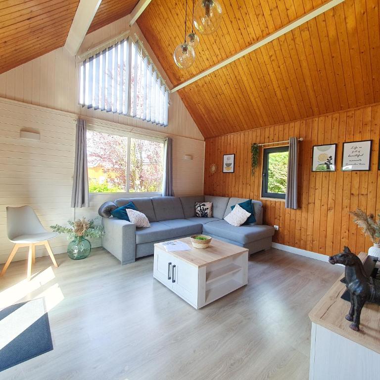 Chalet moderne 6 pers avec piscine l'été - Chalet 3 Chambres - 1