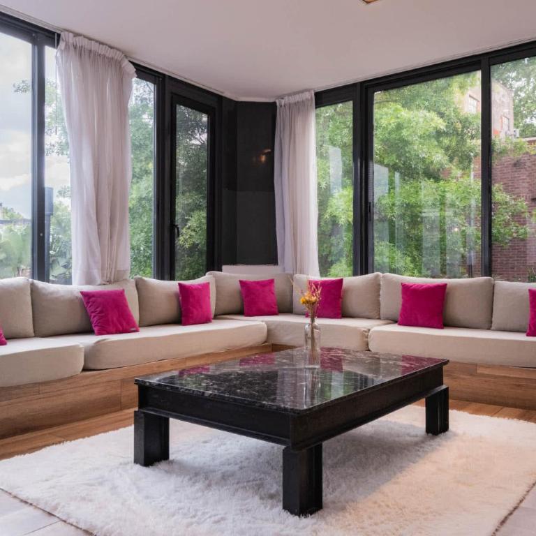 MOT Villa Salvador 4600 - 5 Bd Unique Villa Pool & BBQ Plaza Armenia - Villa - 2