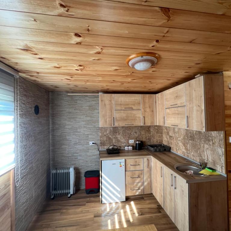 Jovovic House - Two-Bedroom Chalet - 6