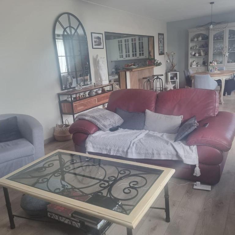 Chez Sylvie et Stéphane - Chambre Double avec Salle de Bains Privative - 7