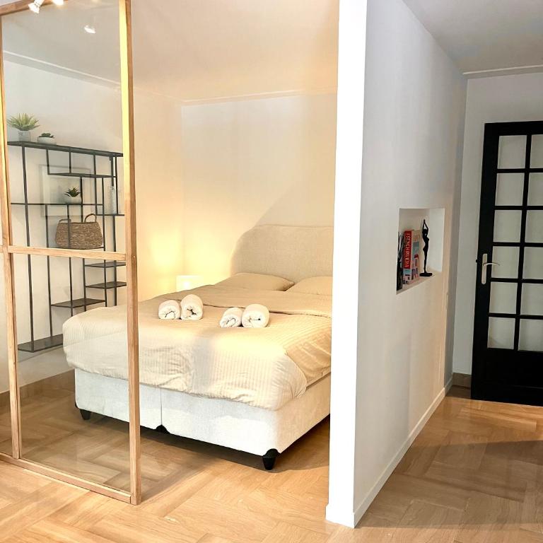 Studio Standing 100m de la mer avec balcon Fort Dauphin - Apartment mit 1 Schlafzimmer - 5