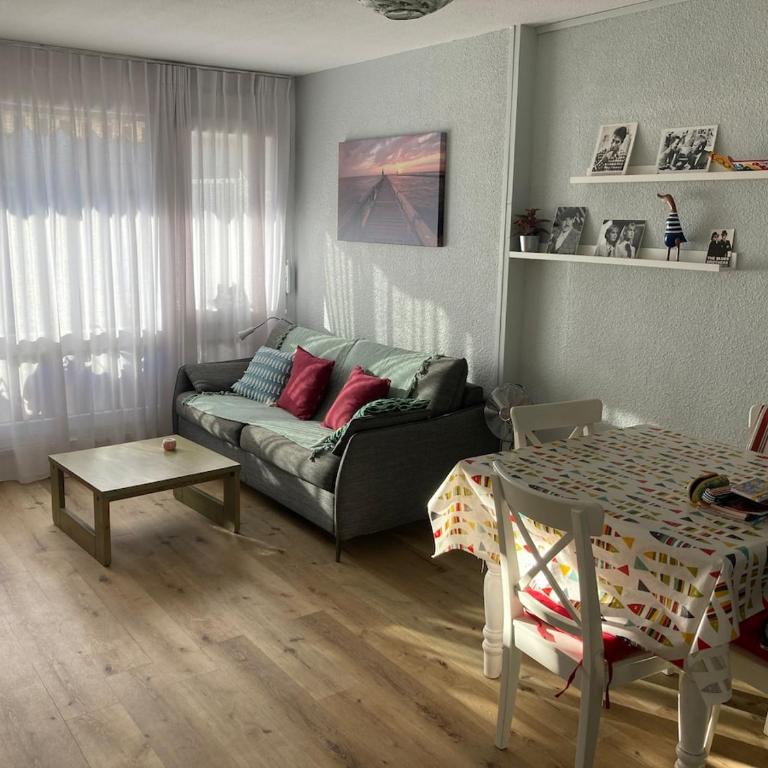 Grand studio calme vue sur port - One-Bedroom Apartment - 8