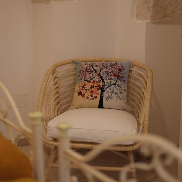 Trulli Il Carrubo by Apulia Hospitality - Two-Bedroom Villa - 15