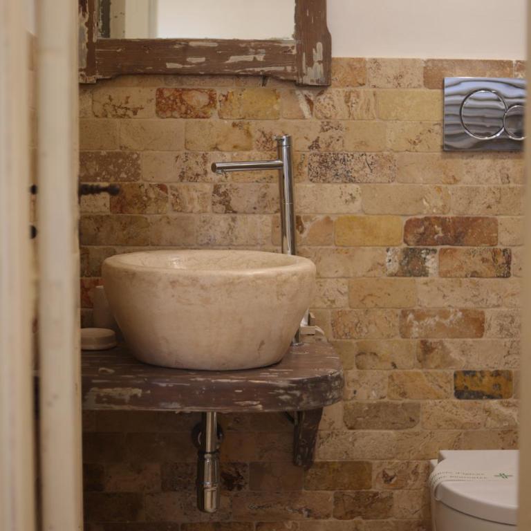 Trulli Il Carrubo by Apulia Hospitality - Two-Bedroom Villa - 13