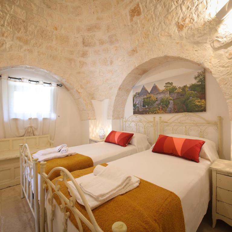 Trulli Il Carrubo by Apulia Hospitality - Two-Bedroom Villa - 8