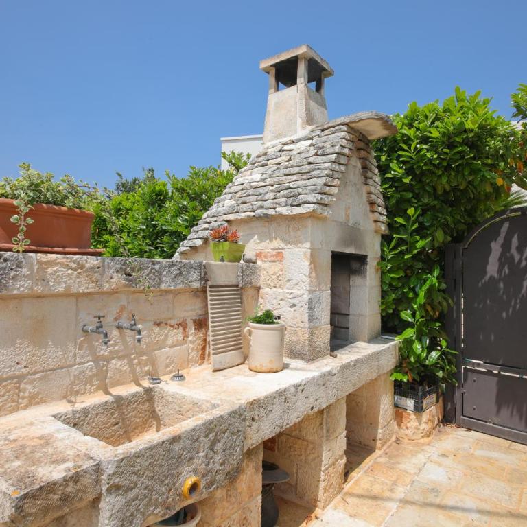 Trulli Il Carrubo by Apulia Hospitality - Two-Bedroom Villa - 38