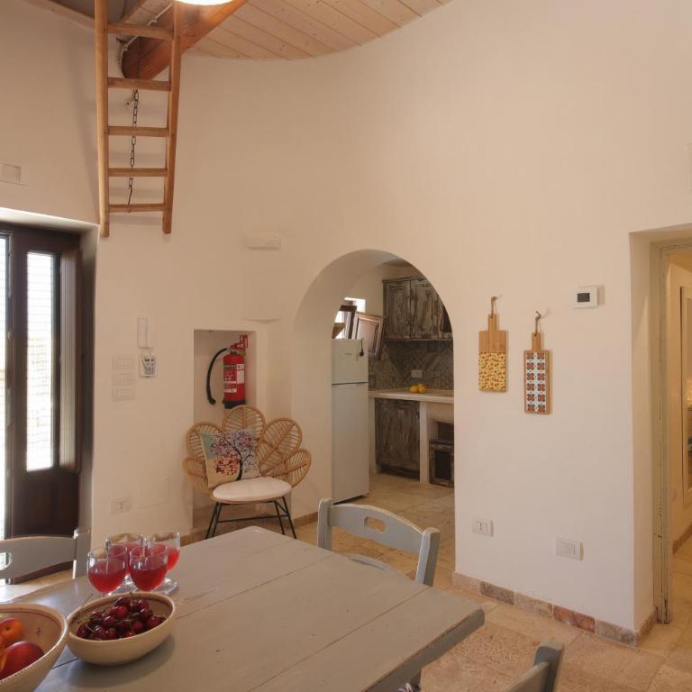 Trulli Il Carrubo by Apulia Hospitality - Two-Bedroom Villa - 22