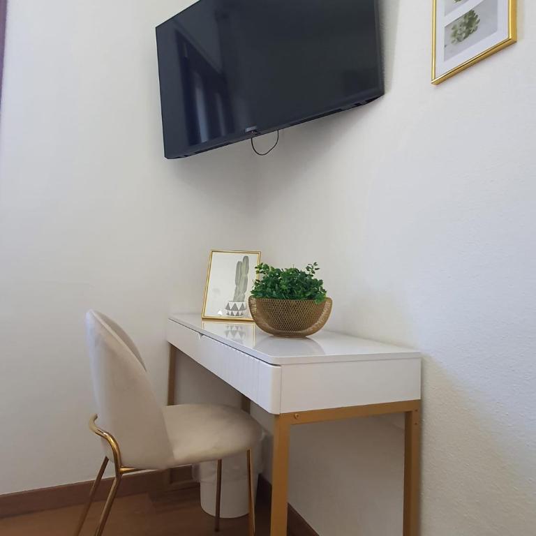 N'Est - Camere di design in centro storico a Orosei - Deluxe Doppelzimmer - 3