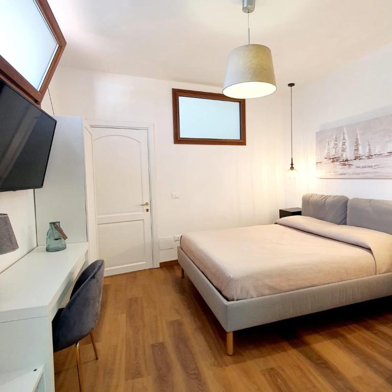 N'Est - Camere di design in centro storico a Orosei - Doppelzimmer mit eigenem Bad - 4