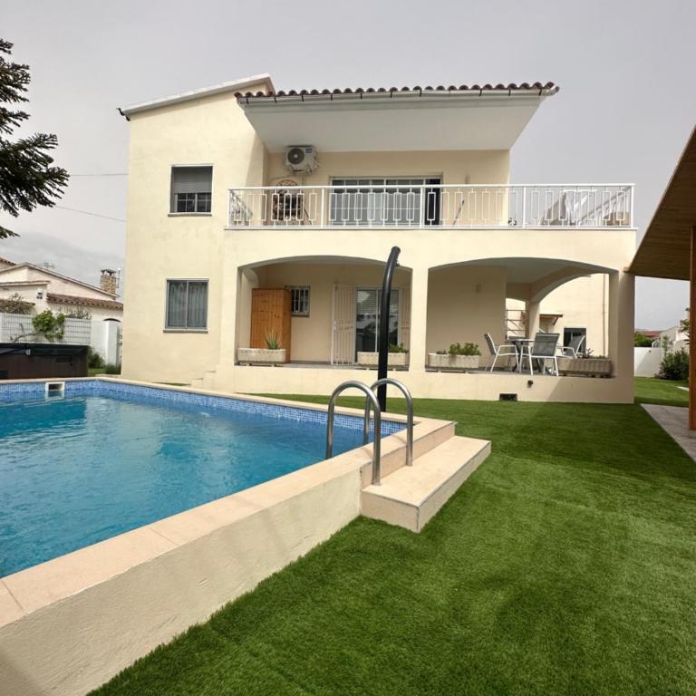 REQUESENS Playa - Apartamento de 3 dormitorios - 11