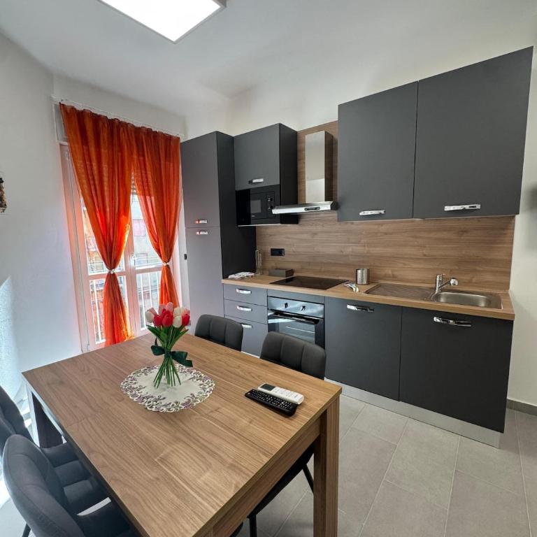 Appartamento Tulipano - Appartamento con 3 Camere da Letto - 1