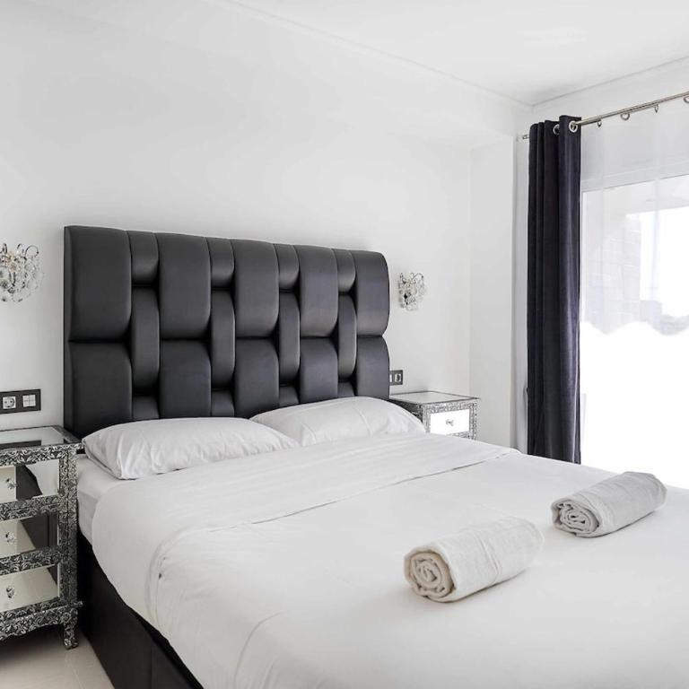 Espanhouse Pauline - Three-Bedroom Apartment - 23