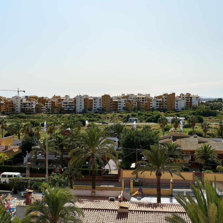 Espanhouse Pauline - Three-Bedroom Apartment - 36