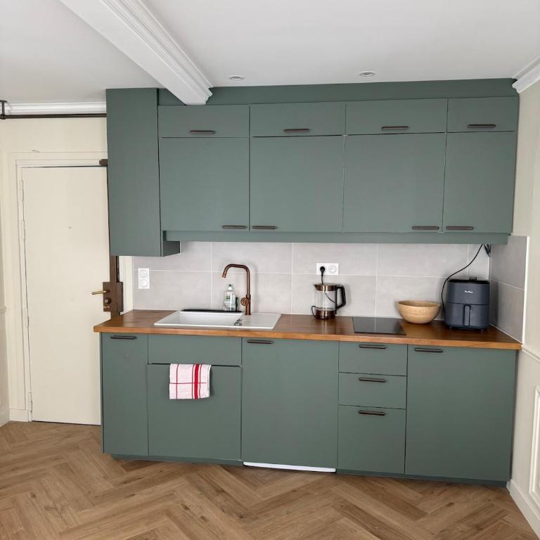 2 bedrooms Cozy & stylish, 15min walk from Eiffel Tower garden - Appartement 2 Chambres - 13