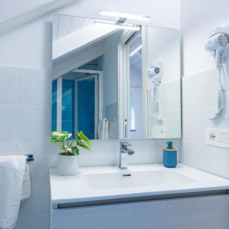Dimora Zagara - Large Double Room - 25