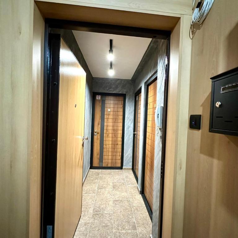 Lux Apartments NK - Old Town - Studio Apartment with King Bed - 11