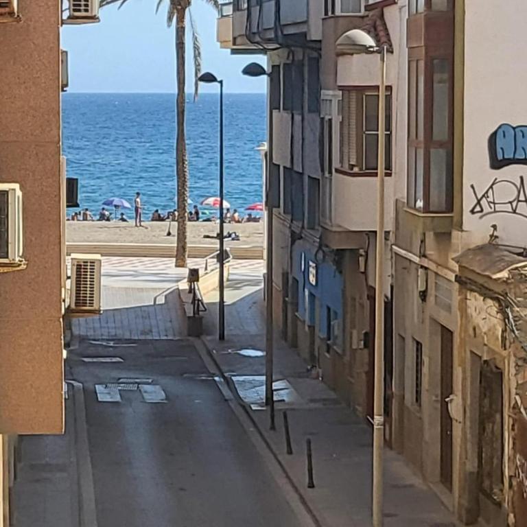 Almeria Playa Frontline - Apartamento de 3 dormitorios - 24