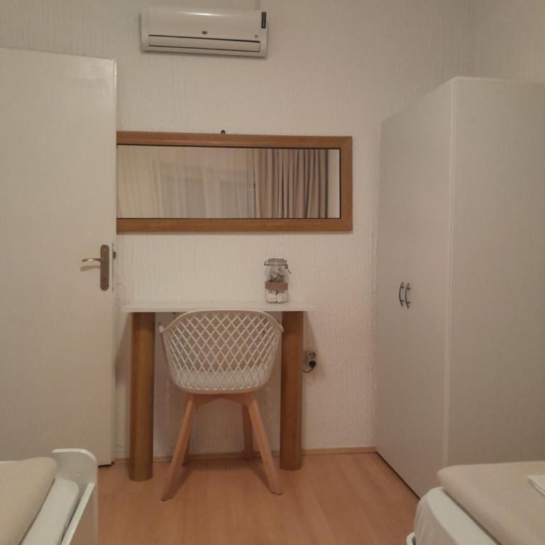 Apartmani Nis - Apartman sa 2 Spavaće Sobe - 13