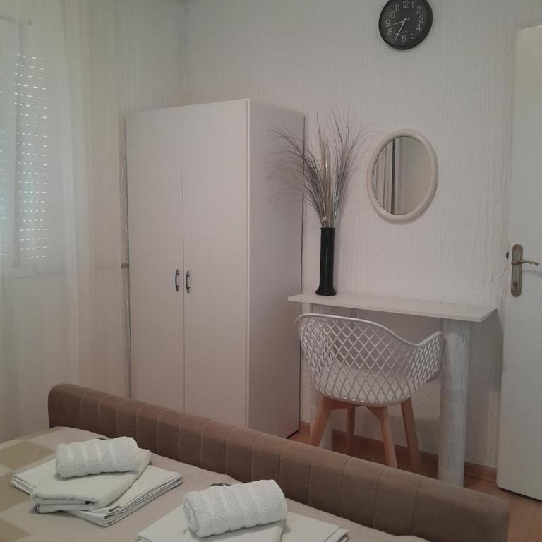 Apartmani Nis - Apartman sa 2 Spavaće Sobe - 17