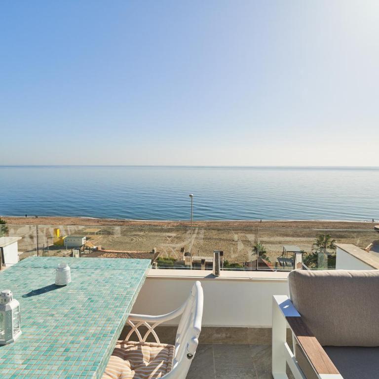 Sol y Mar Carvajal Apartamento - One-Bedroom Apartment - 6