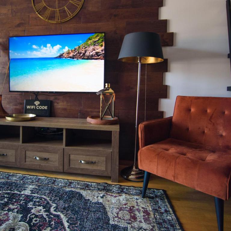Apartment with sea view 5 minutes from the beach - Apartman sa 1 Spavaćom Sobom - 25