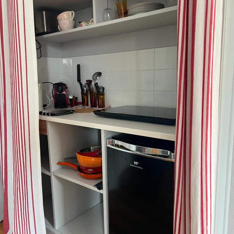 Studio Luchon location standing VILLA LUISA Luchon Pyrénées - One-Bedroom Apartment - 2