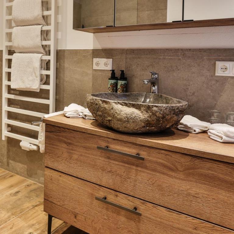 Ferienwohnungen - Alpenhotel Fischer 4 Sterne - Adults Only - Two-Bedroom Apartment - 4