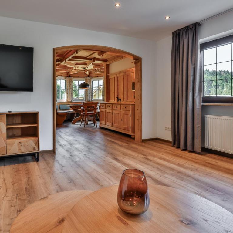 Ferienwohnungen - Alpenhotel Fischer 4 Sterne - Adults Only - Two-Bedroom Apartment - 8