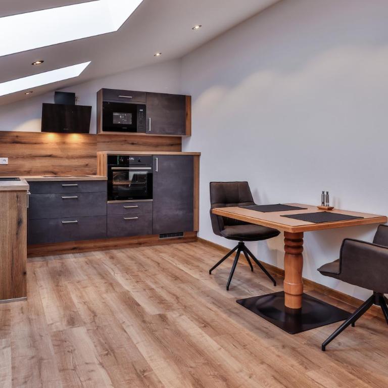 Ferienwohnungen - Alpenhotel Fischer 4 Sterne - Adults Only - One-Bedroom Apartment - 5