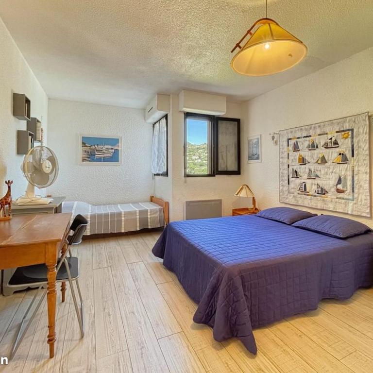 Appartement vue mer et piscine CAVALAIRE 5 personnes - Two-Bedroom Apartment - 4
